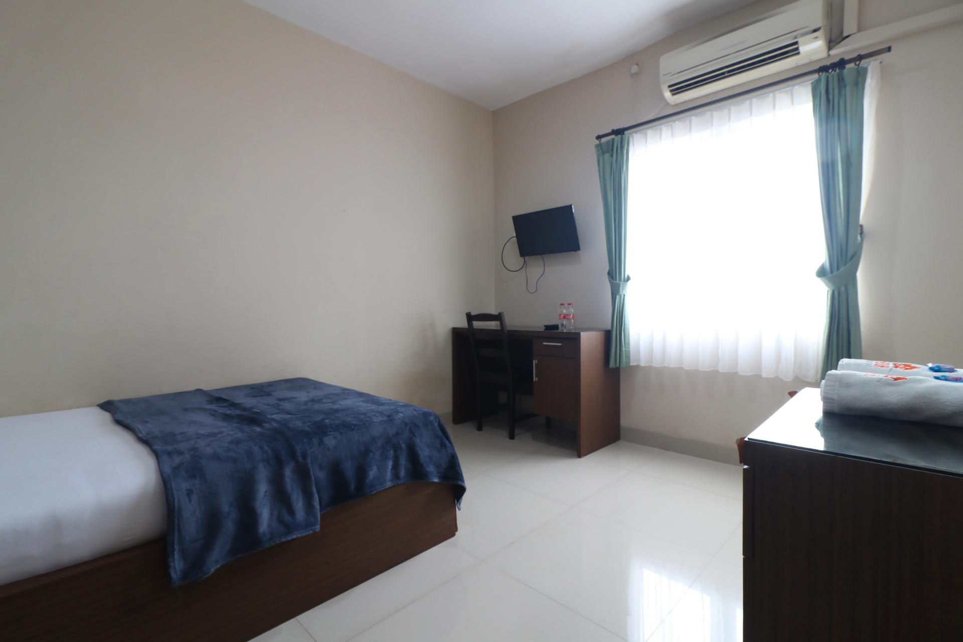 Room 5