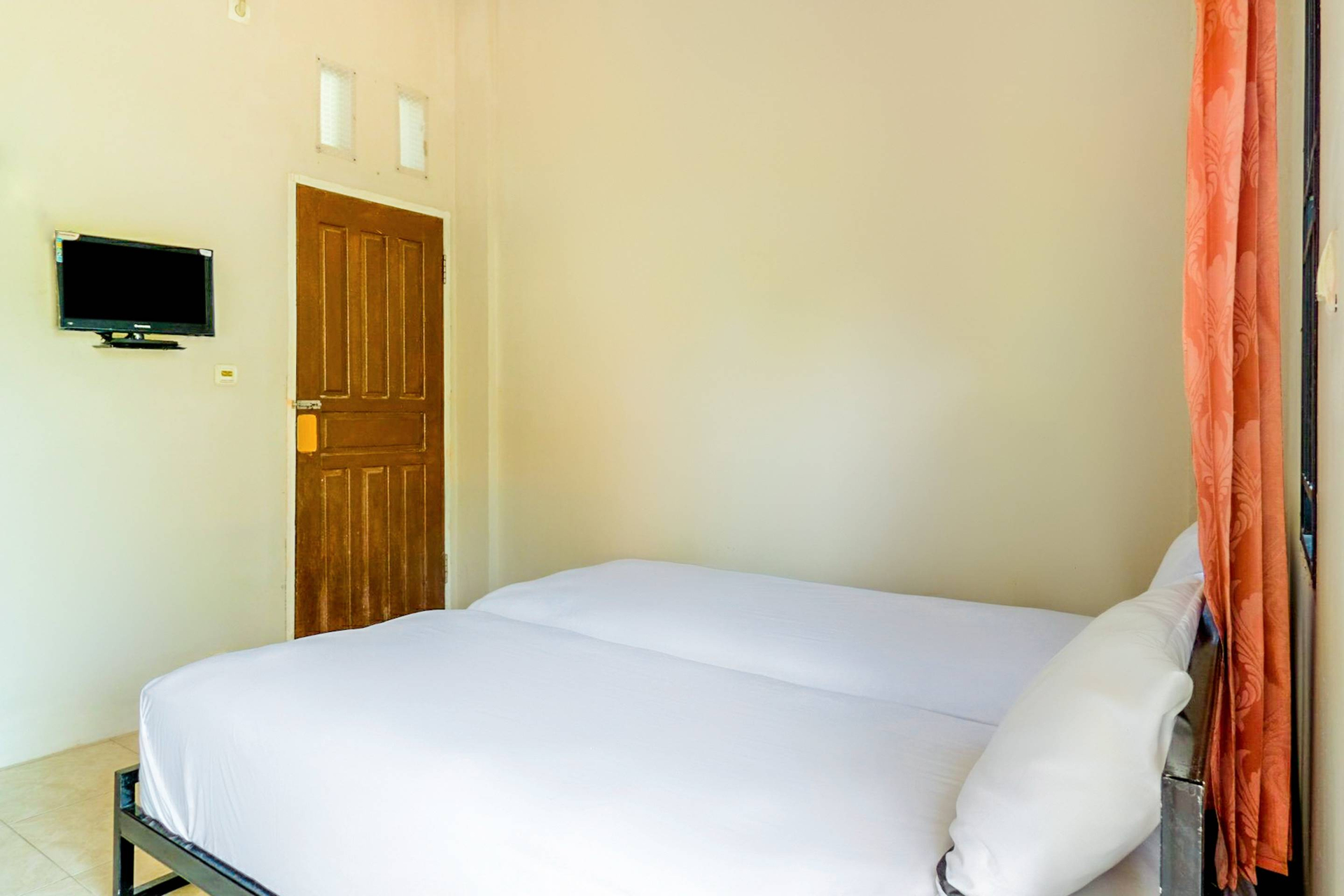 Room 5