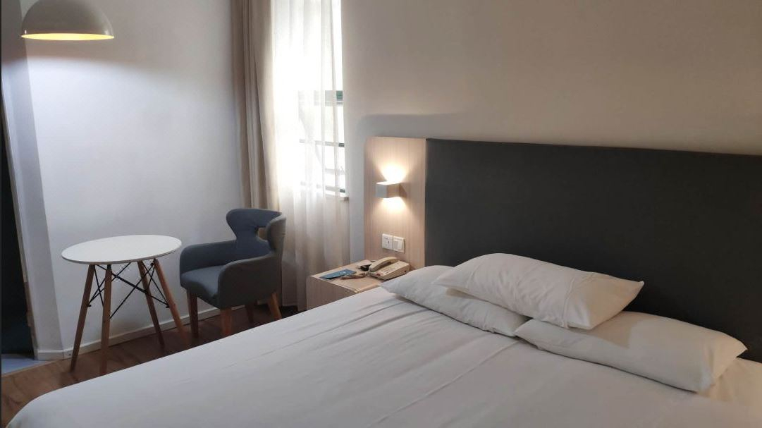 Room 2