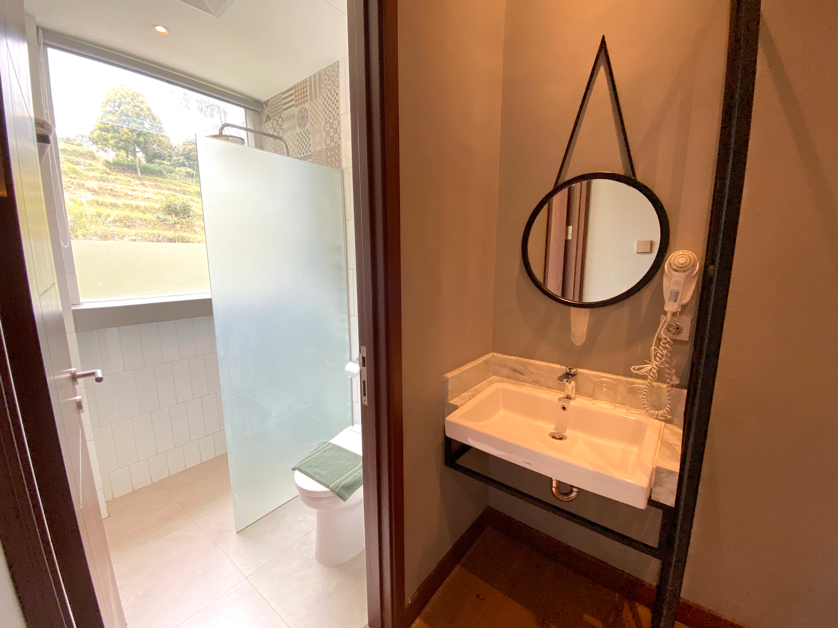 Bathroom 3
