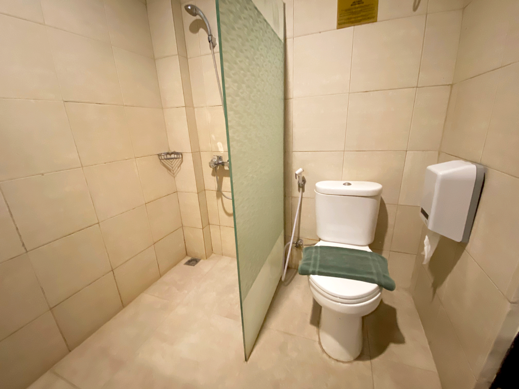 Bathroom 9