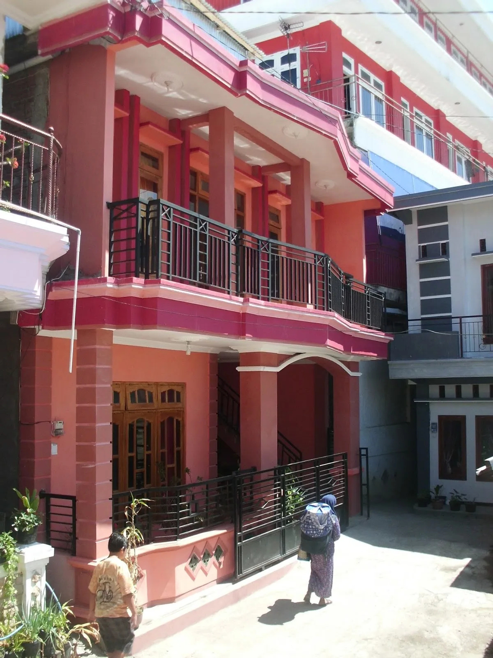 Villa Mahanza Magetan, Magetan