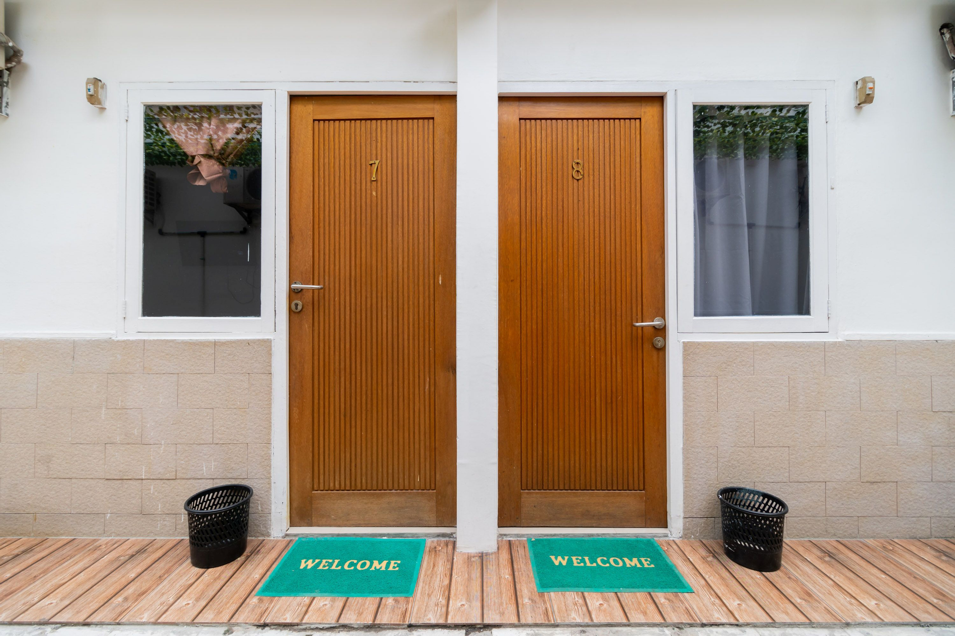 Exterior & Views 2, RedDoorz @ Tondano Benhil, Jakarta Pusat
