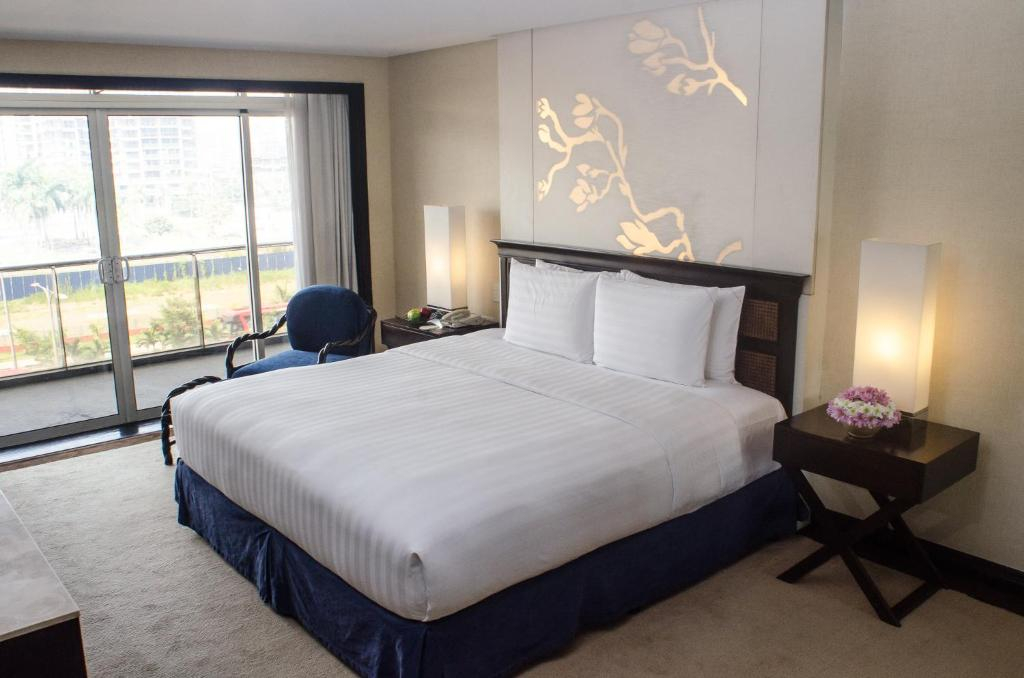 Bedroom 2, Midas Hotel and Casino, Pasay City