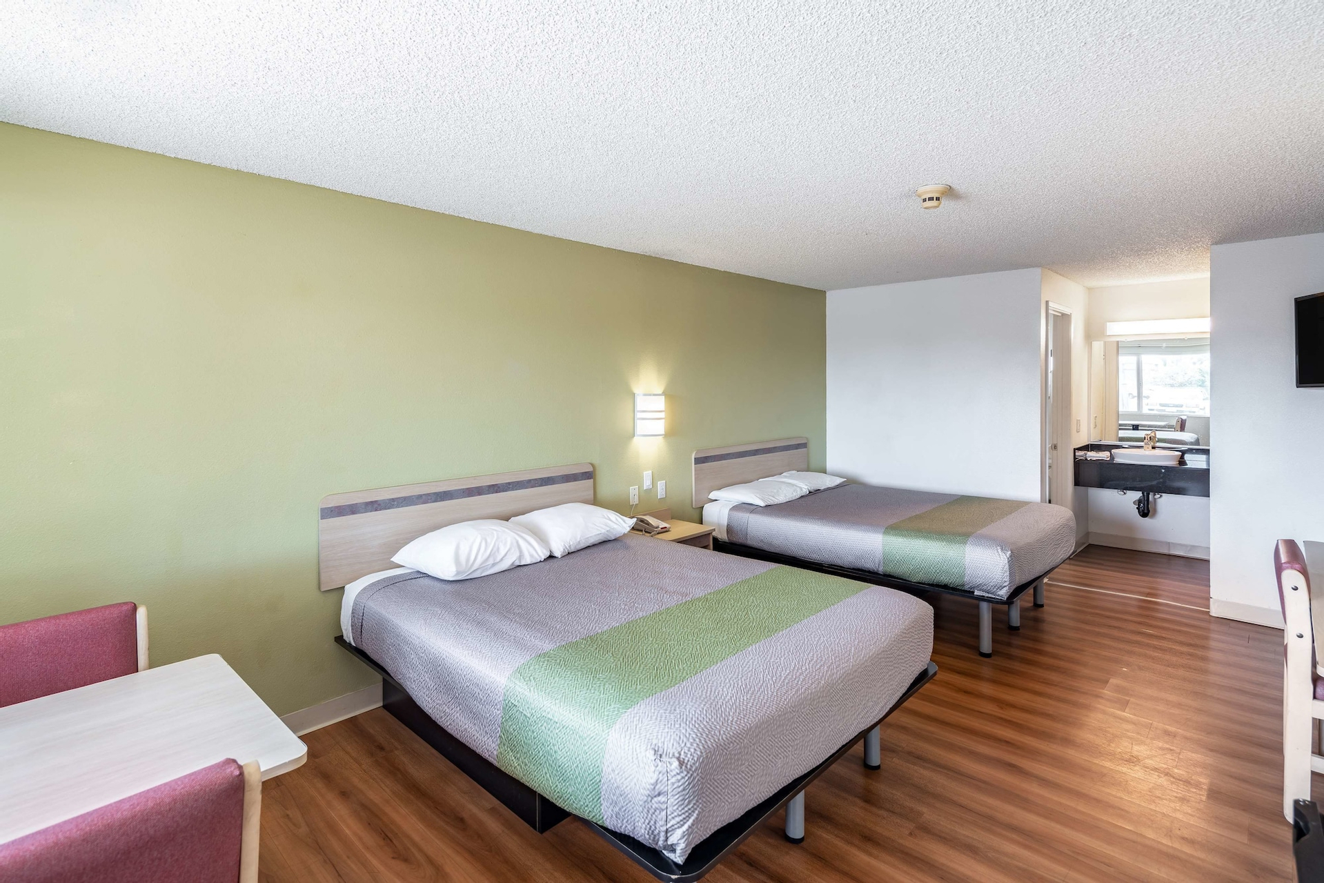 Room 21