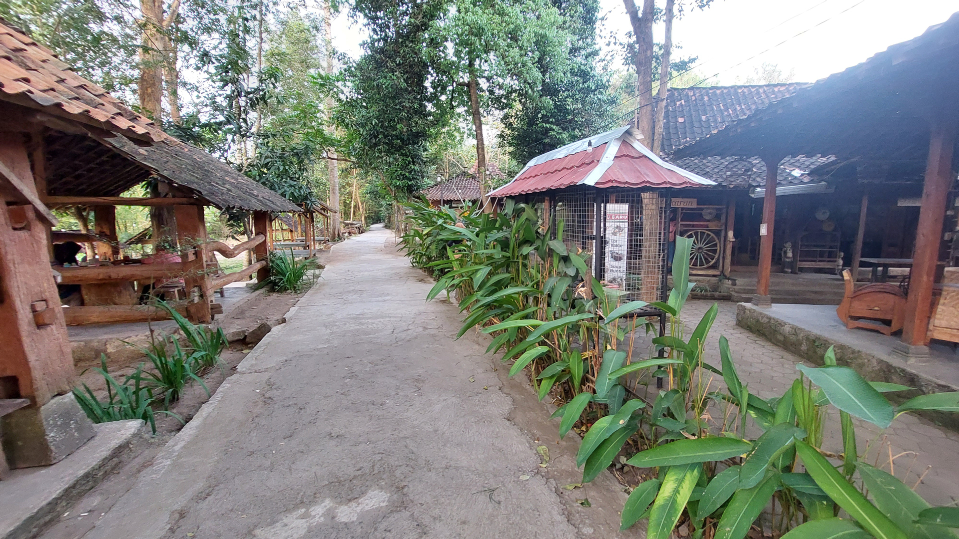 Exterior & Views 2, Taman Singosaren Resto & Camp, Bantul