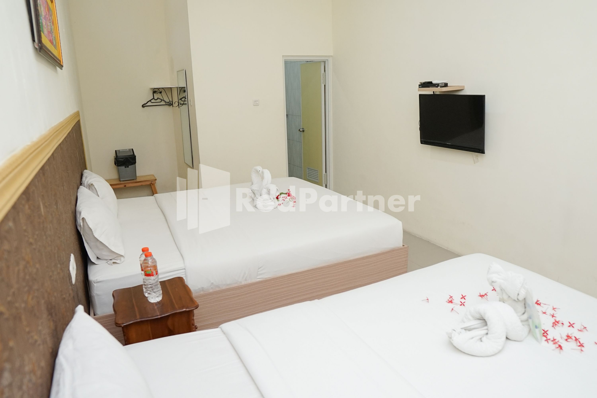 Kamar dengan Ranjang Twin