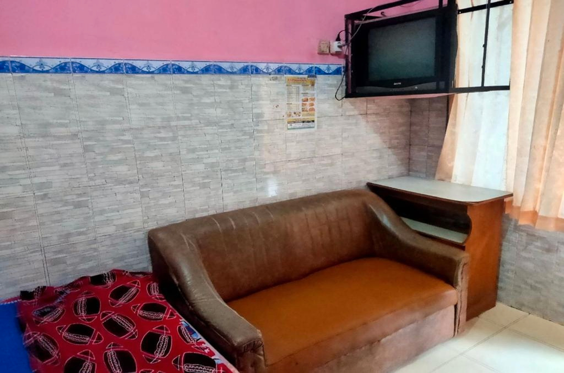 Room 4
