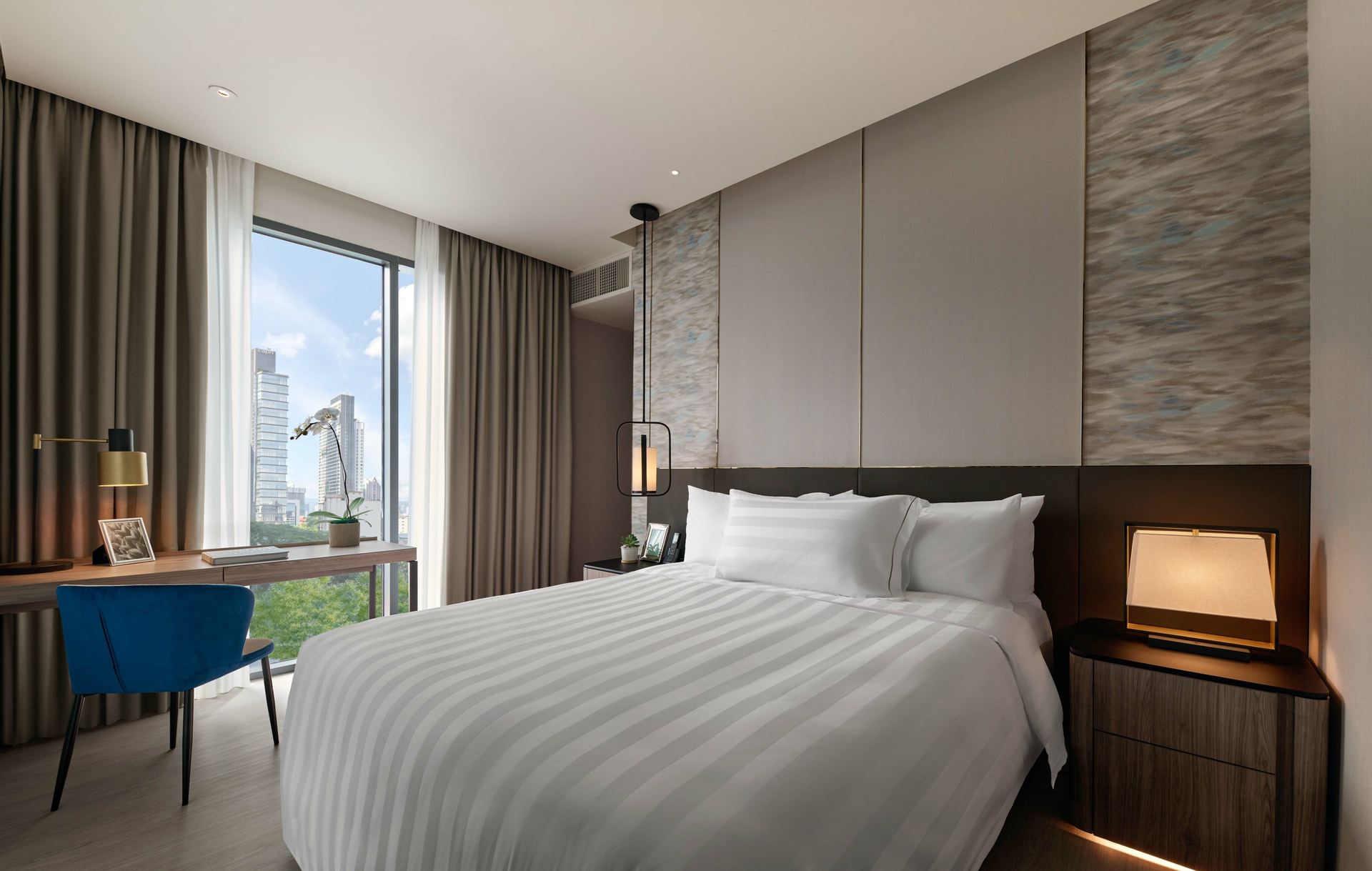 Suite Twin atau Ranjang Lain - Pemandangan Kota