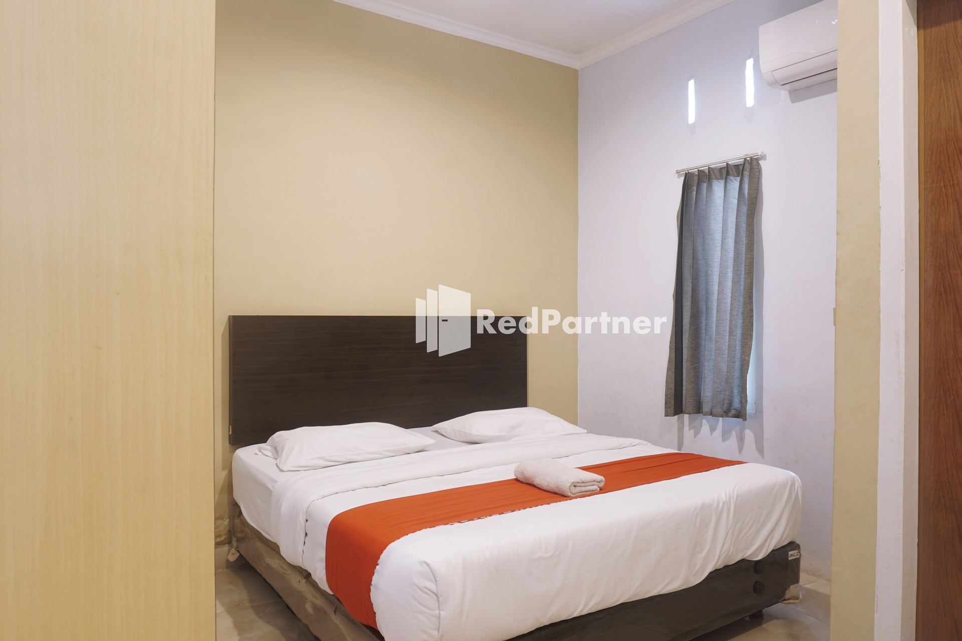Kamar Standard Queen