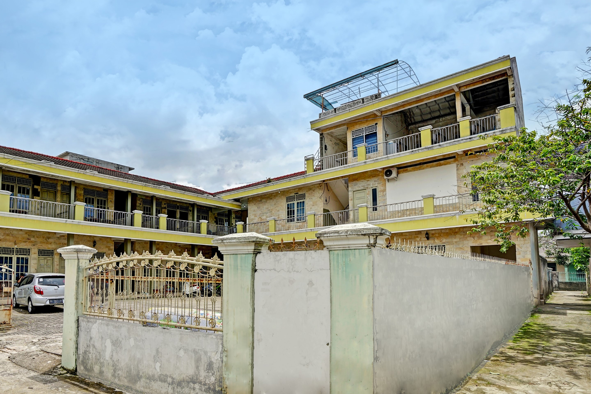 Exterior & Views 1, OYO 91873 Nugraha Kost, Palembang