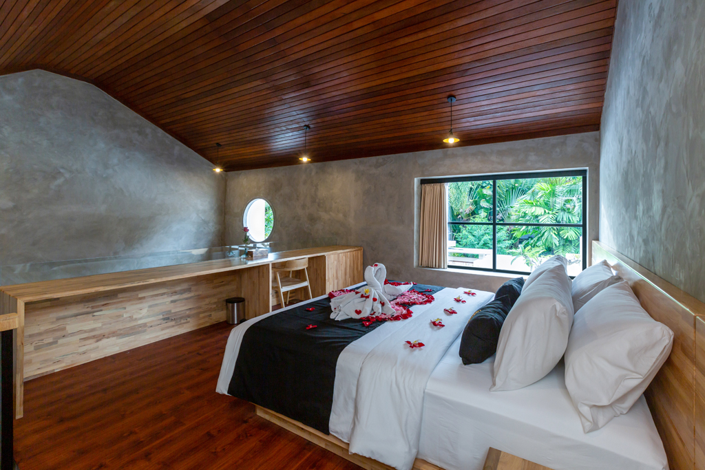Bed 33