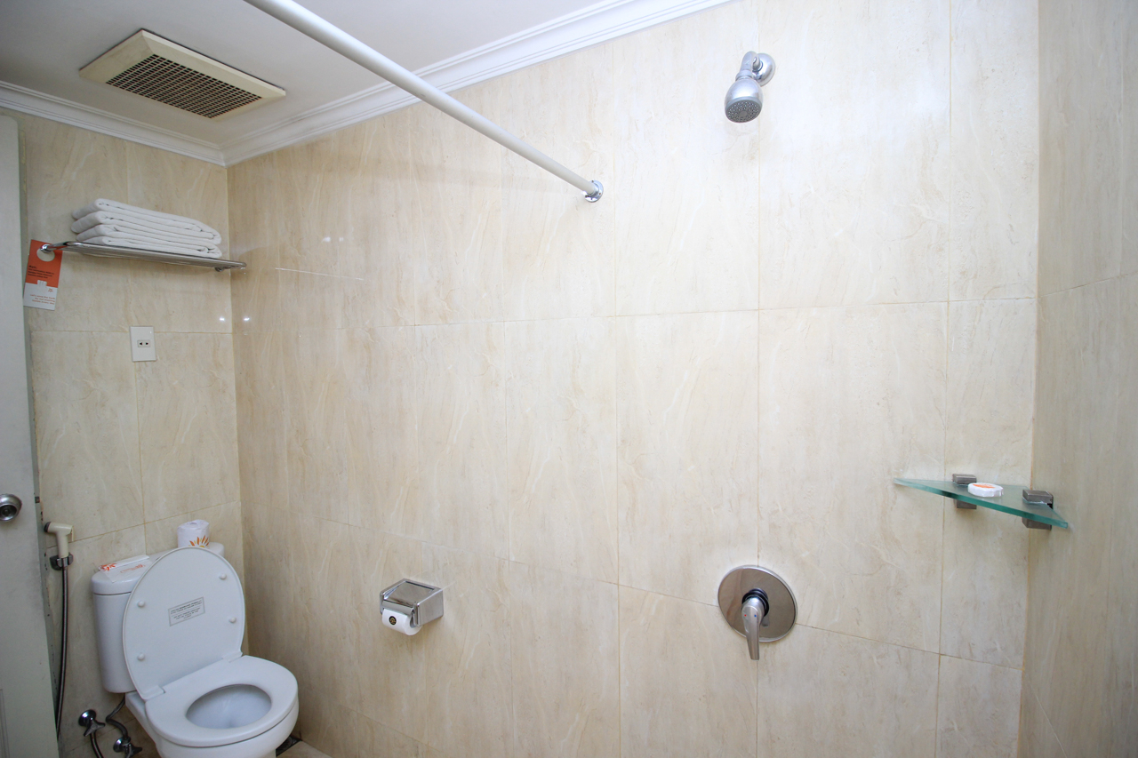 Bathroom 2