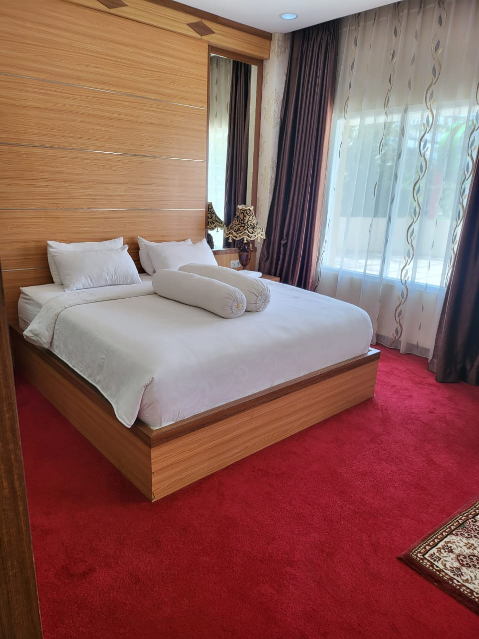 King Superior Room