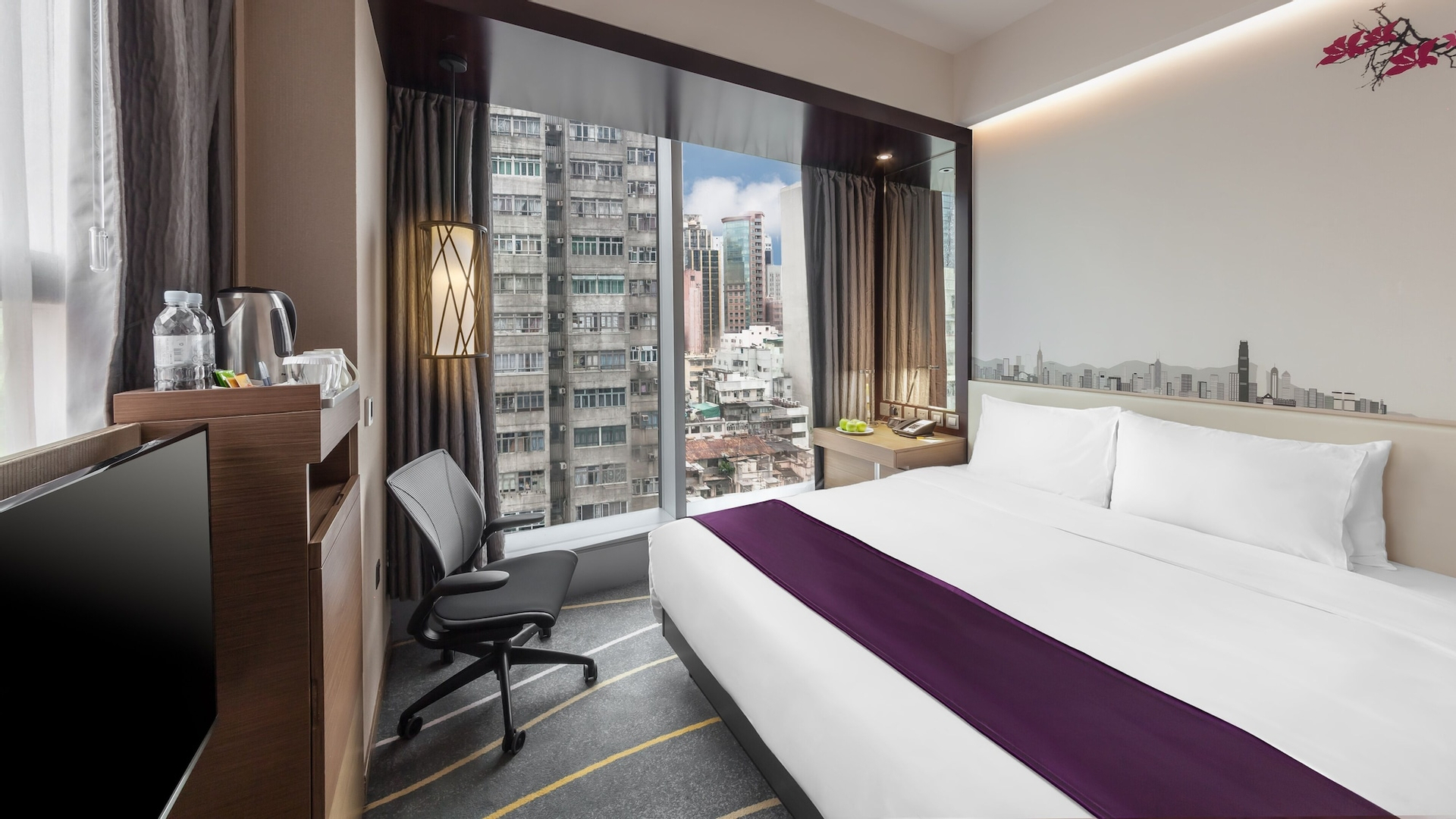 Bedroom 3, Hilton Garden Inn Hong Kong Mongkok, Yau Tsim Mong
