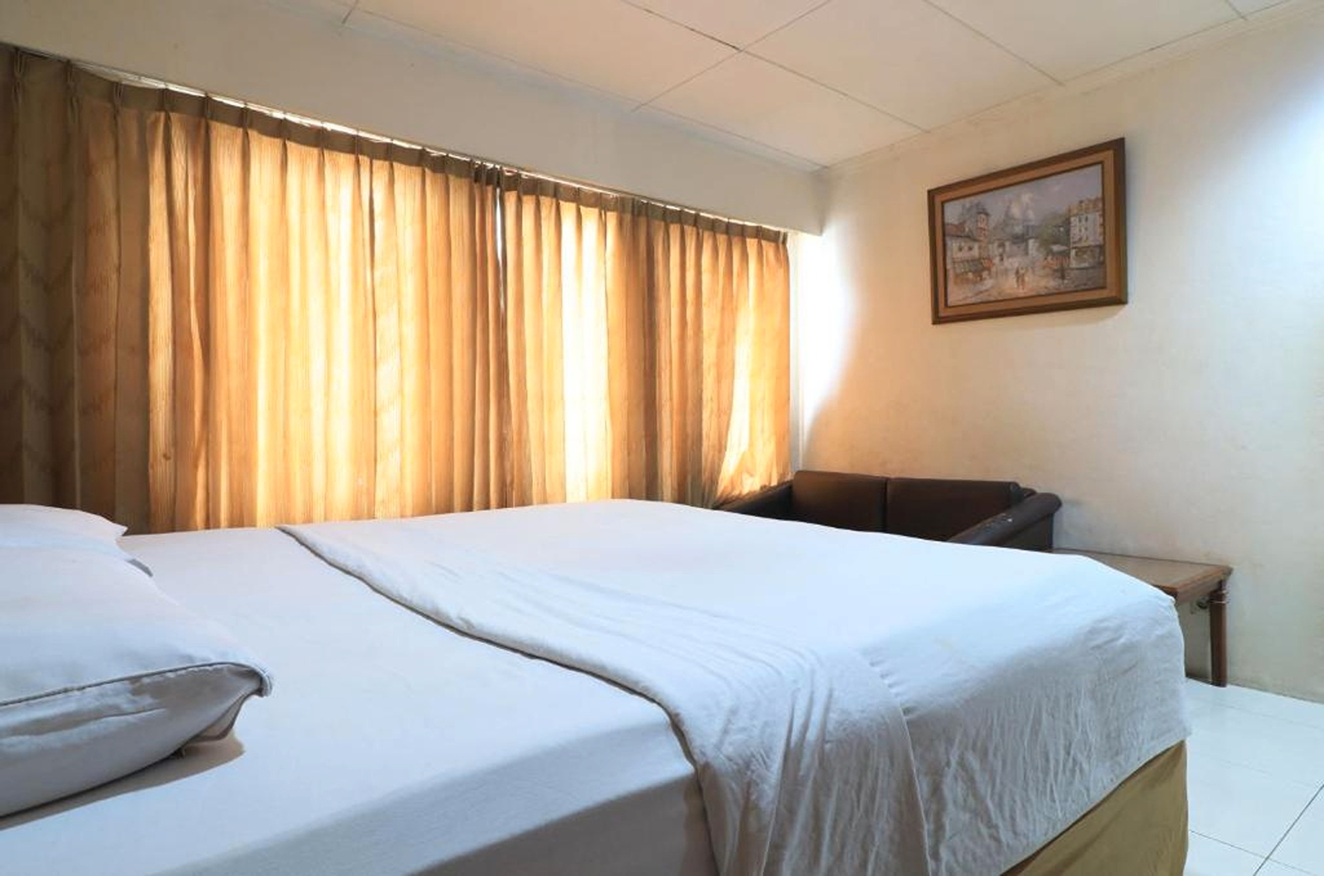 Room 2