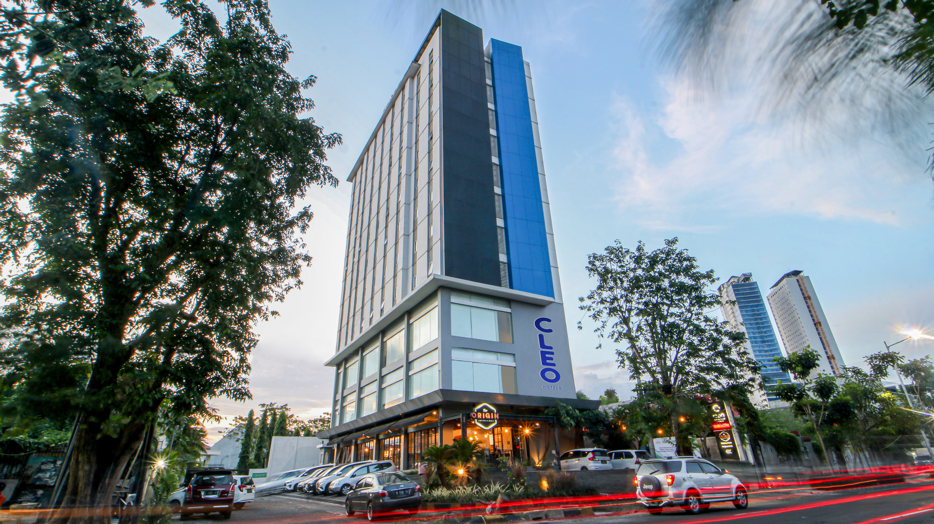 Exterior & Views 1, Cleo Hotel Jemursari, Surabaya
