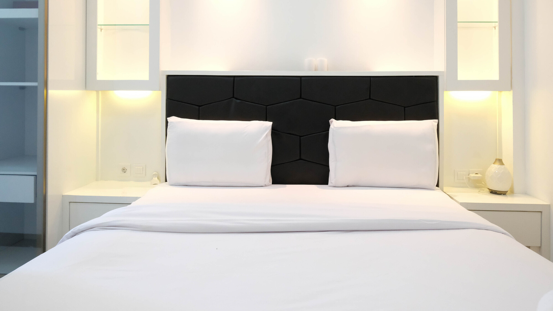 Bedroom 3, Spacey and Homey 2BR at Supermall Mansion Apartment By Travelio, Surabaya