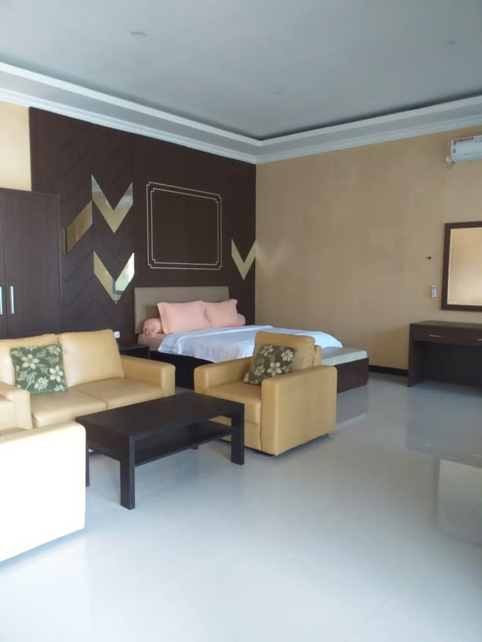 Kamar Deluks King - Pemandangan Gunung