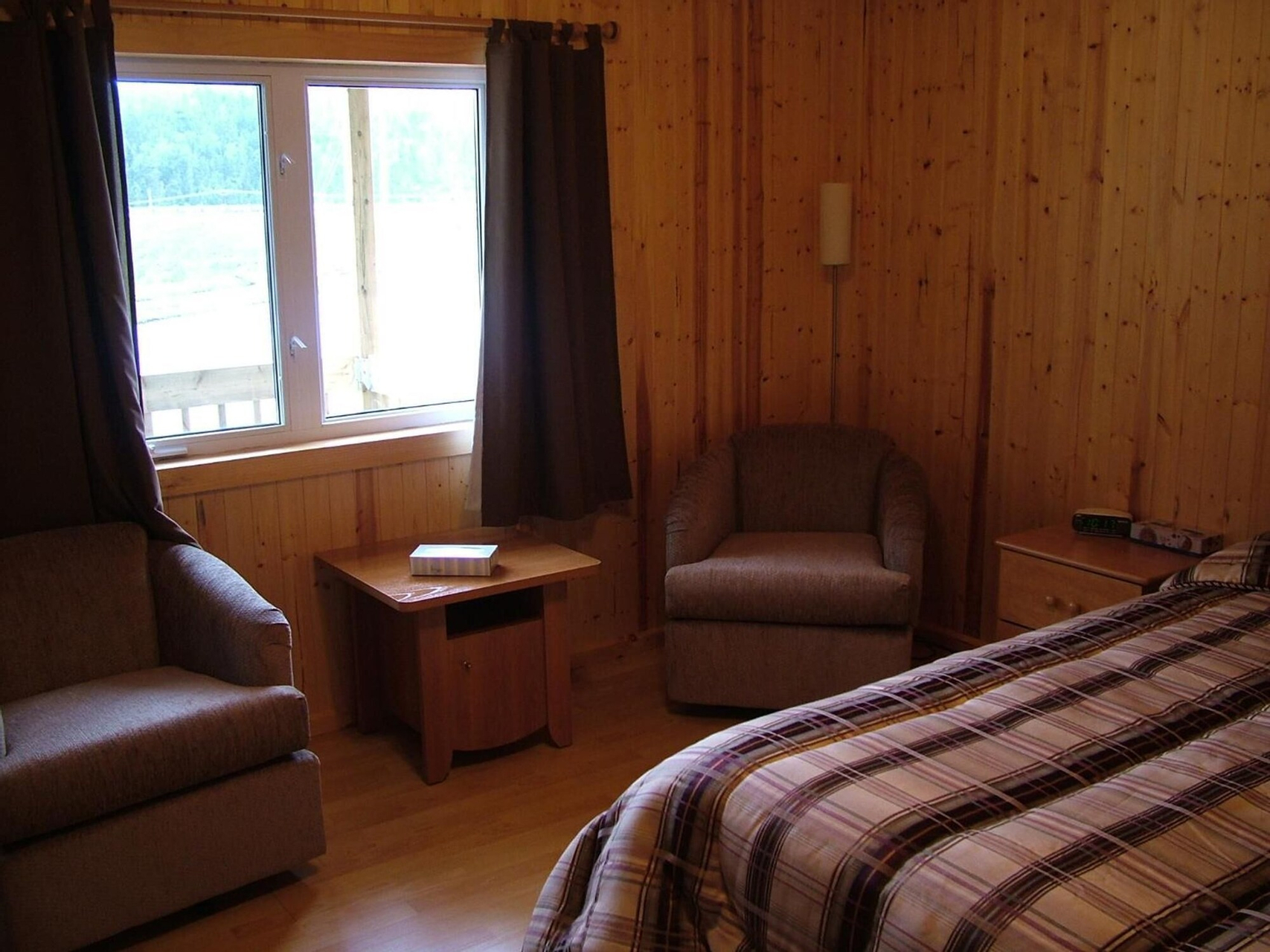 Bedroom 5, Motel Triplex Lac a Jimmy, La Haute-Côte-Nord