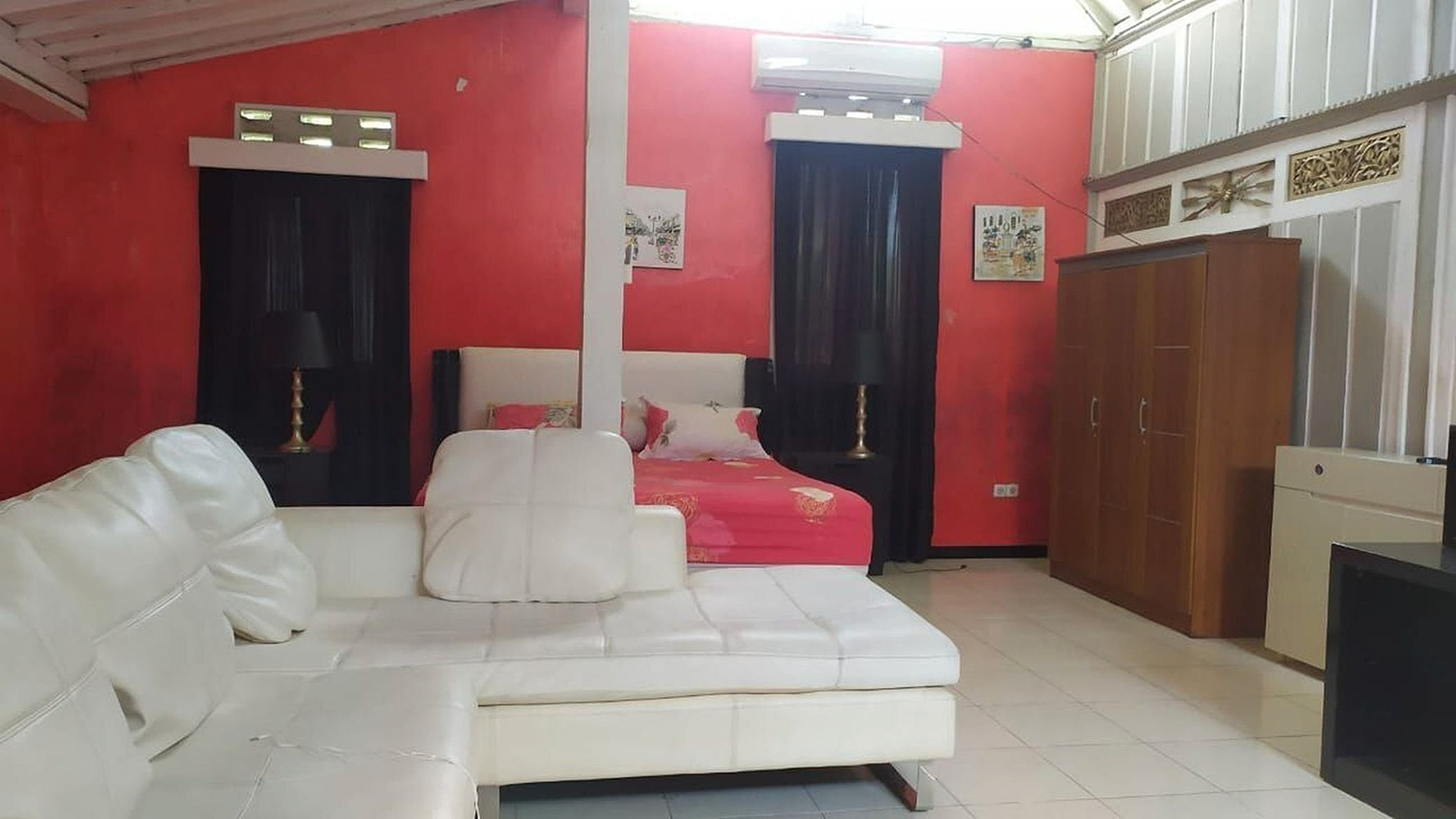 Kamar dengan Ranjang Double
