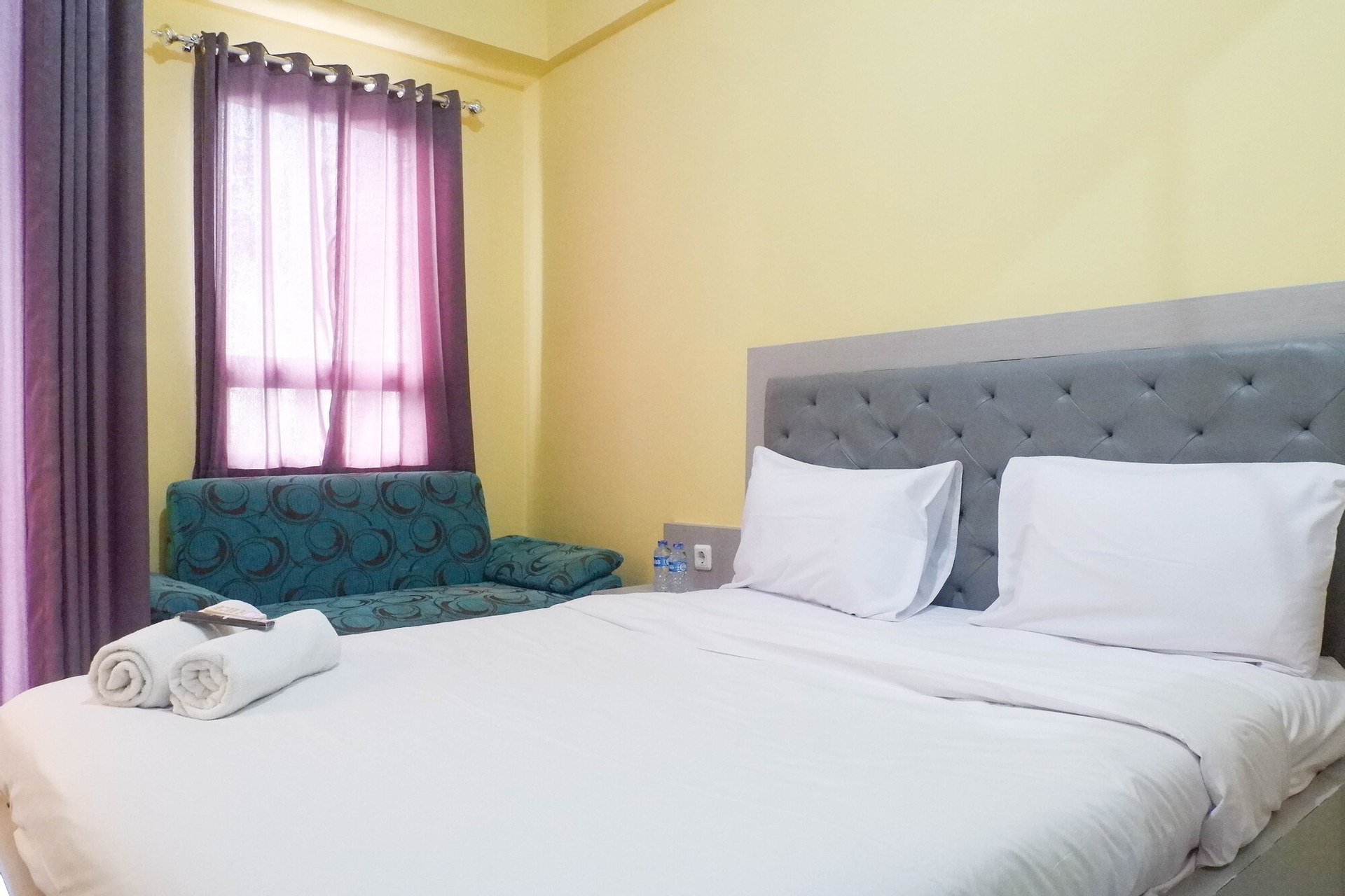 Bedroom 1, Relaxing Studio Apartment at Puri Mas By Travelio, Surabaya