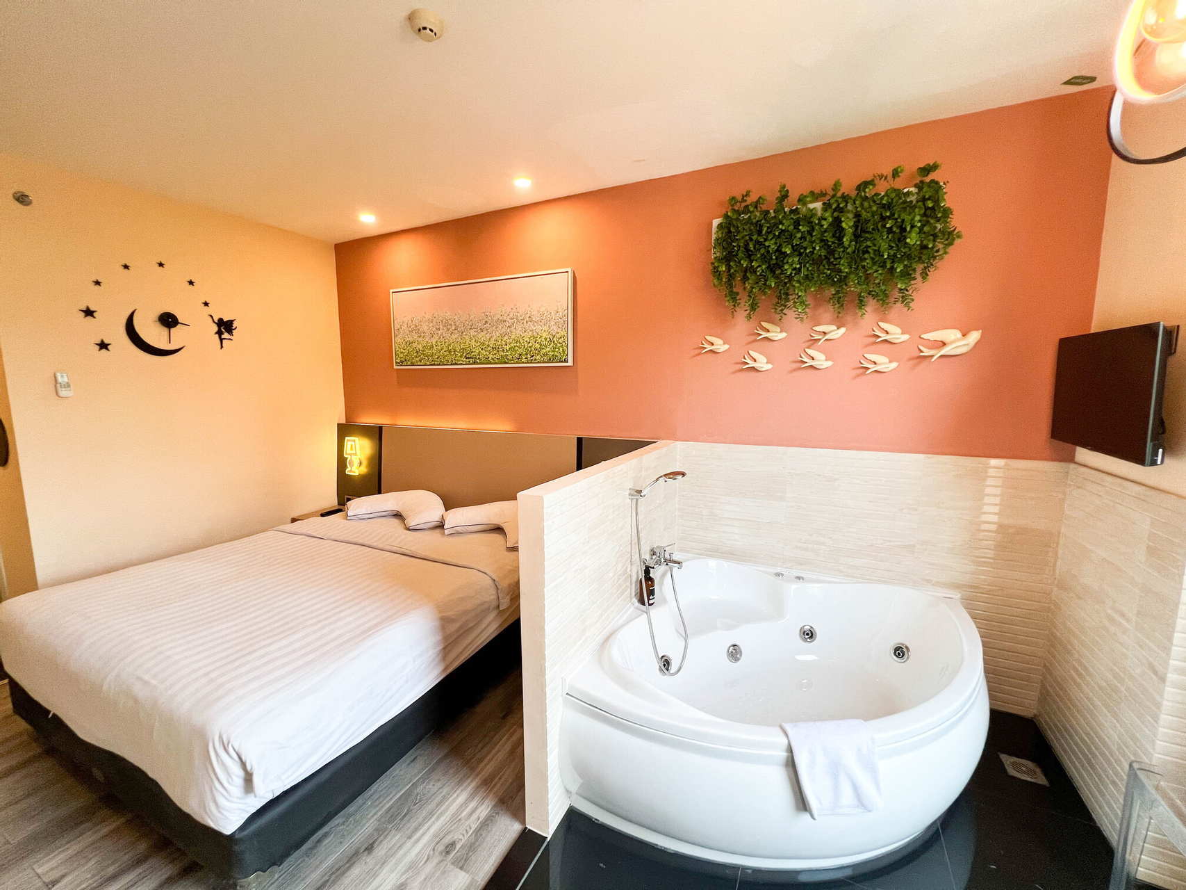 Bed 23