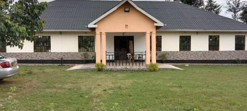 2, Zion Resort, Kimilili