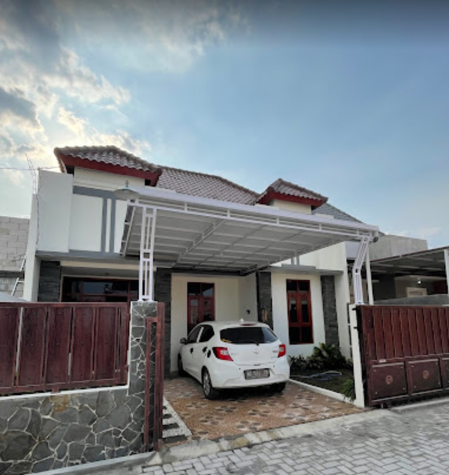 Exterior & Views 1, Griya Sanjaya Homestay, Karanganyar