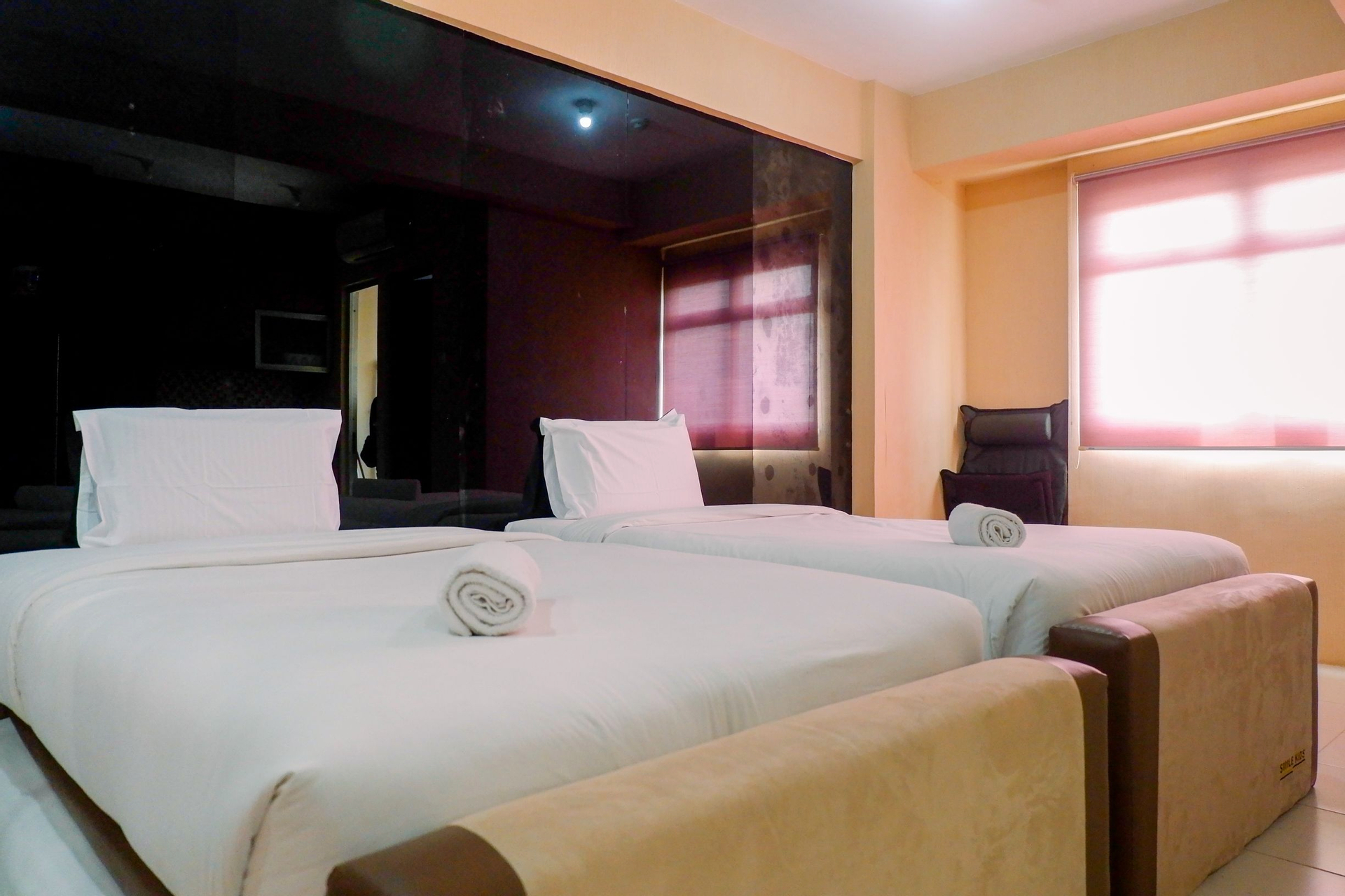 Bedroom 2, Private Studio Plus Apartment at Gunawangsa Manyar By Travelio, Surabaya
