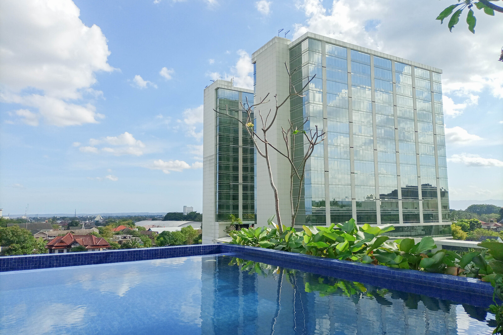 Exterior & Views 2, Luxurious Studio at Mataram City Apartment By Travelio, Sleman