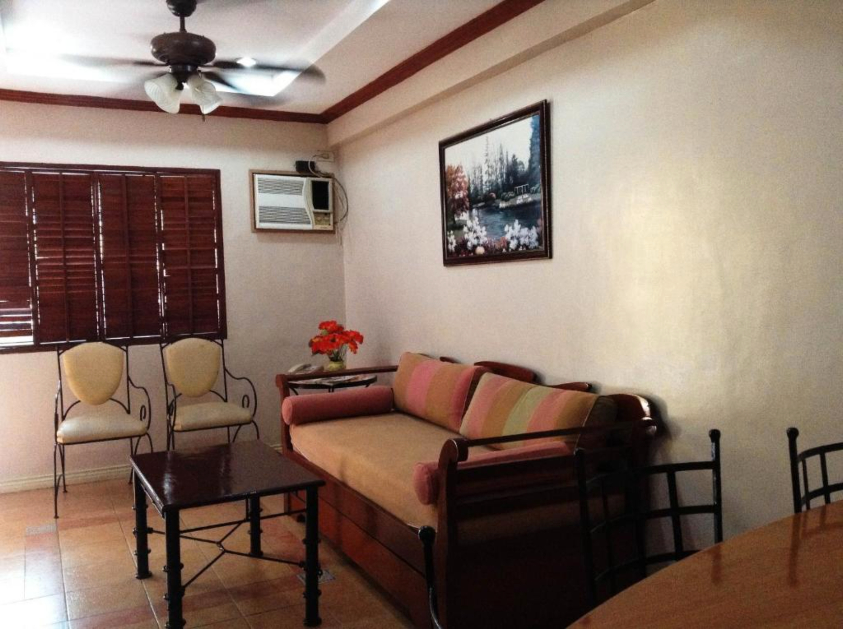 Living Area 8