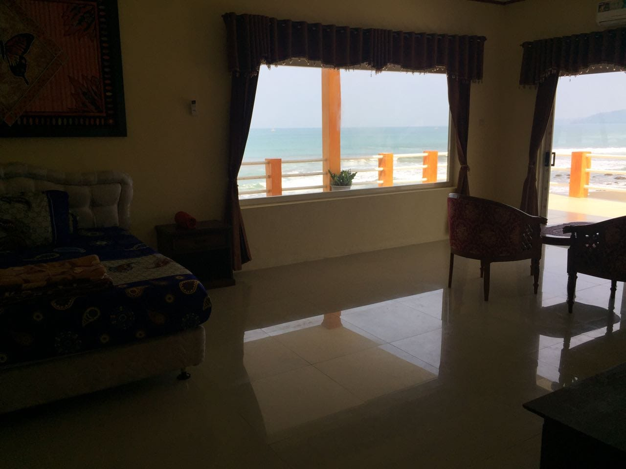Living Area 13