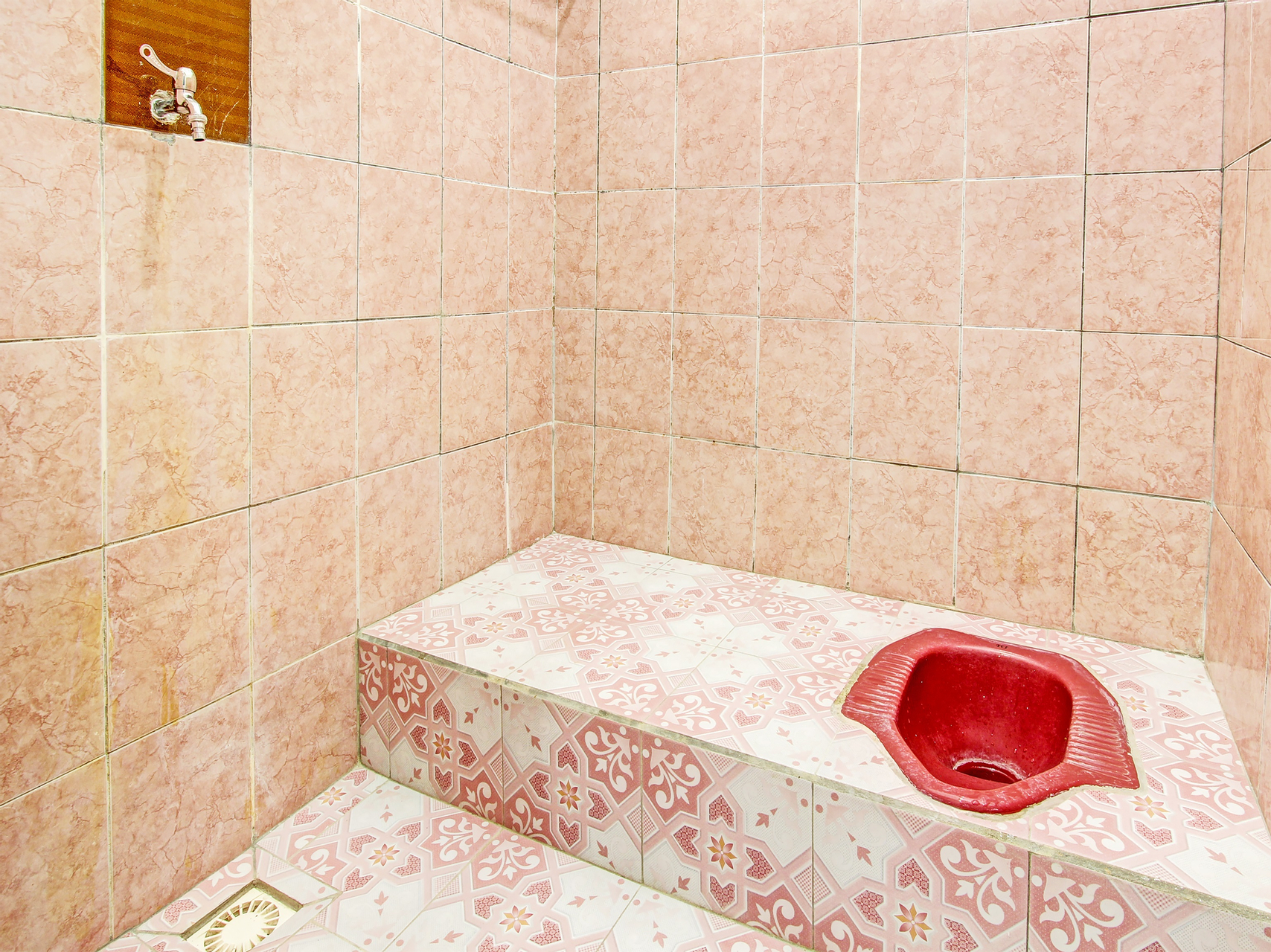Bathroom 14