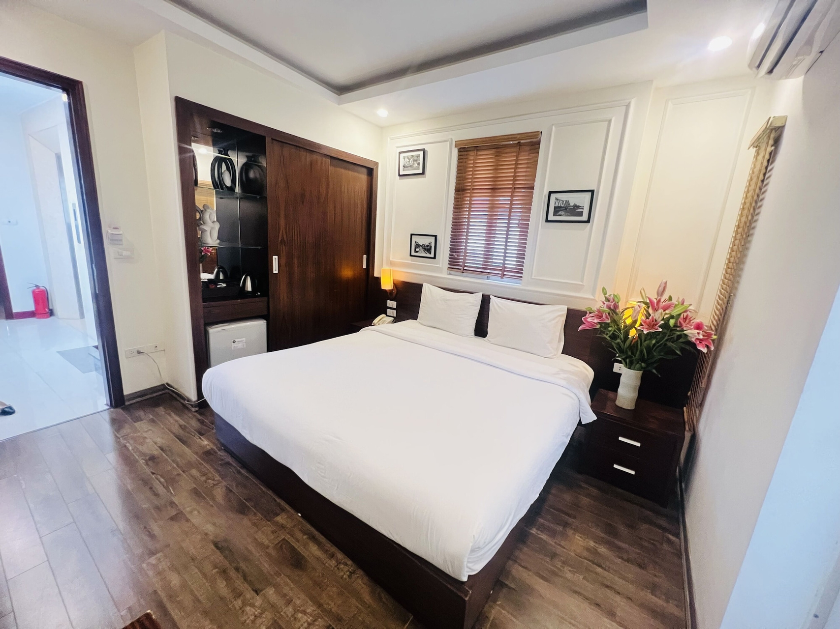Bedroom 5, Rising Dragon Legend Hotel, Hoàn Kiếm