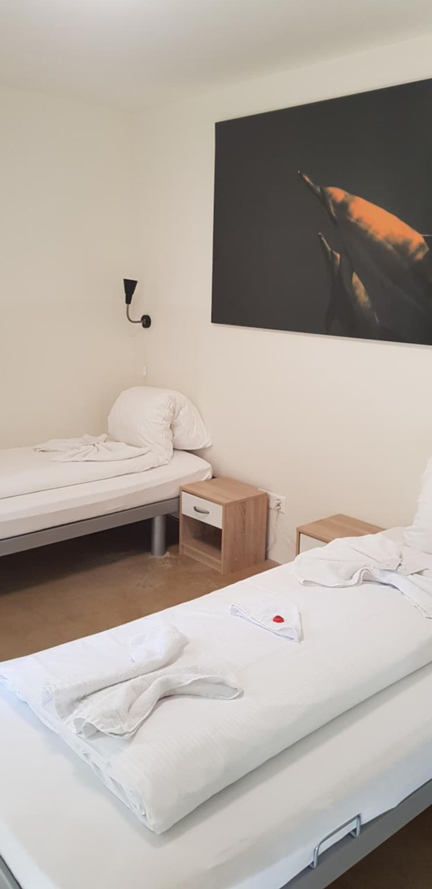 Bedroom 2, Easy Living Apartments, Luzern