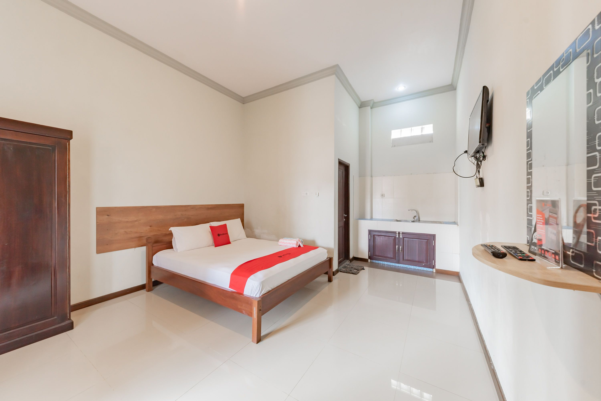 Bedroom 1, RedDoorz near GOR Sempaja Samarinda, Samarinda