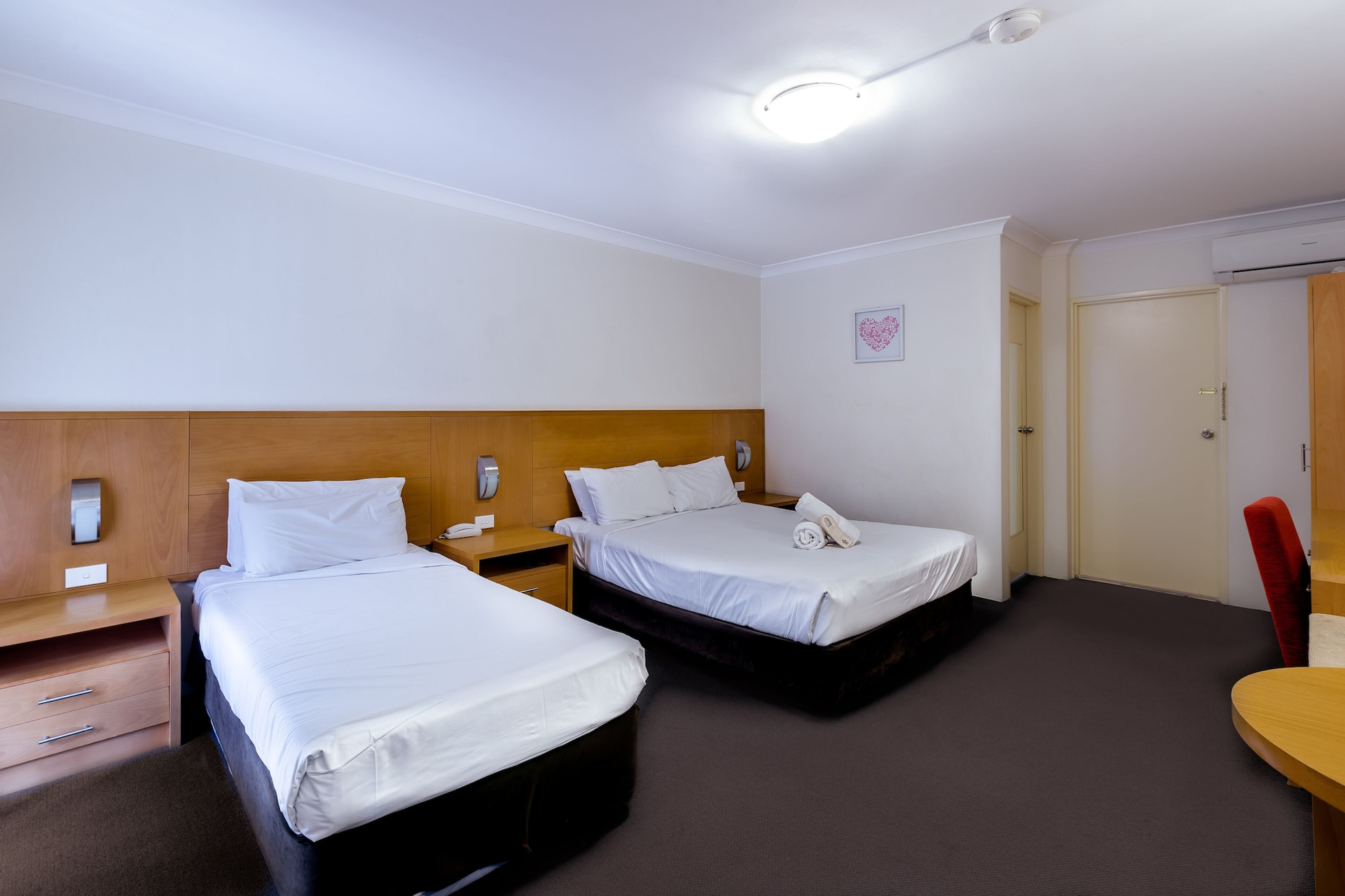 Bedroom 2, Garden Lodge Sydney, Ashfield