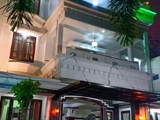 Others 4, Hotel Abdul Rahman, Madiun