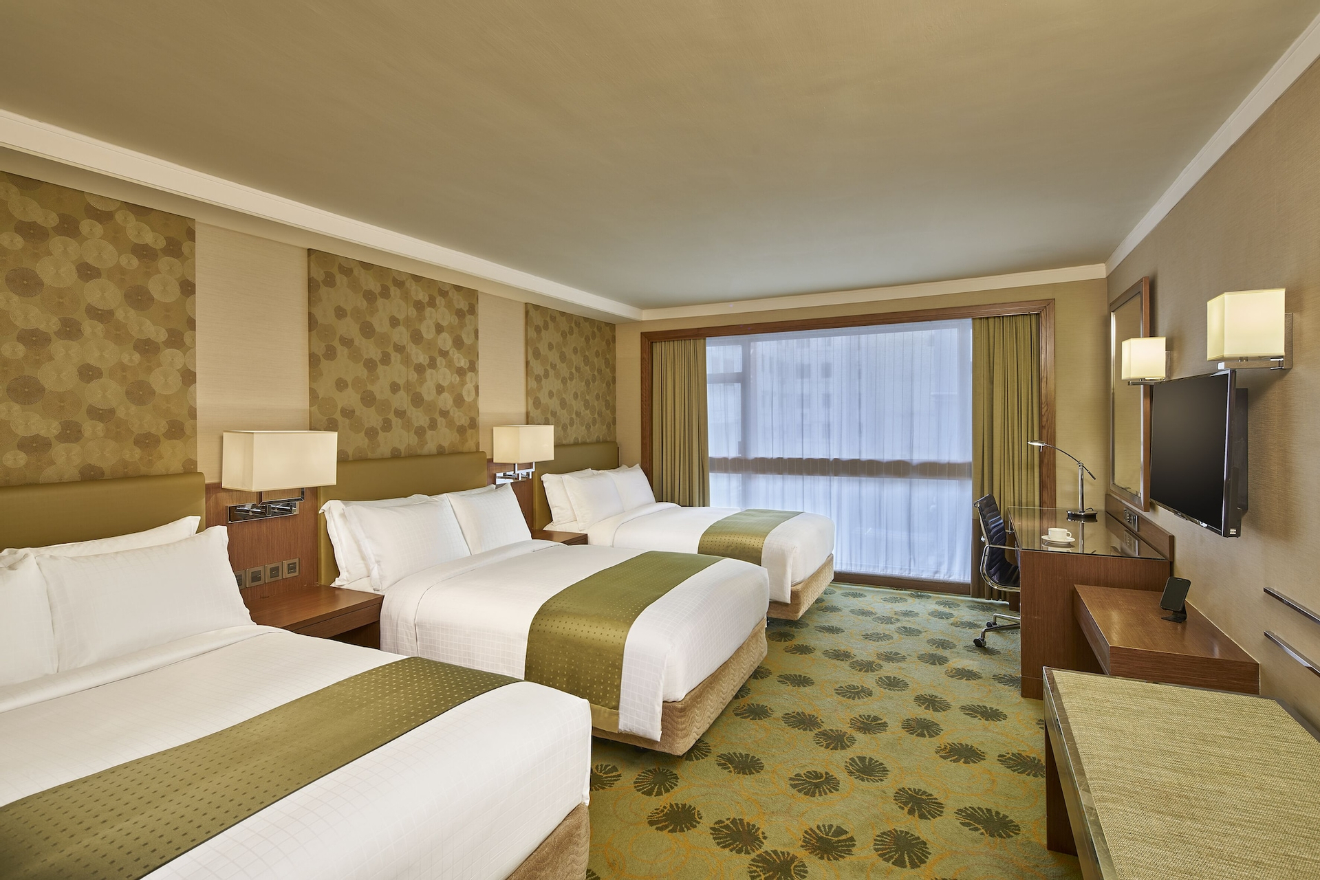 Bedroom 2, Holiday Inn Golden Mile, Yau Tsim Mong