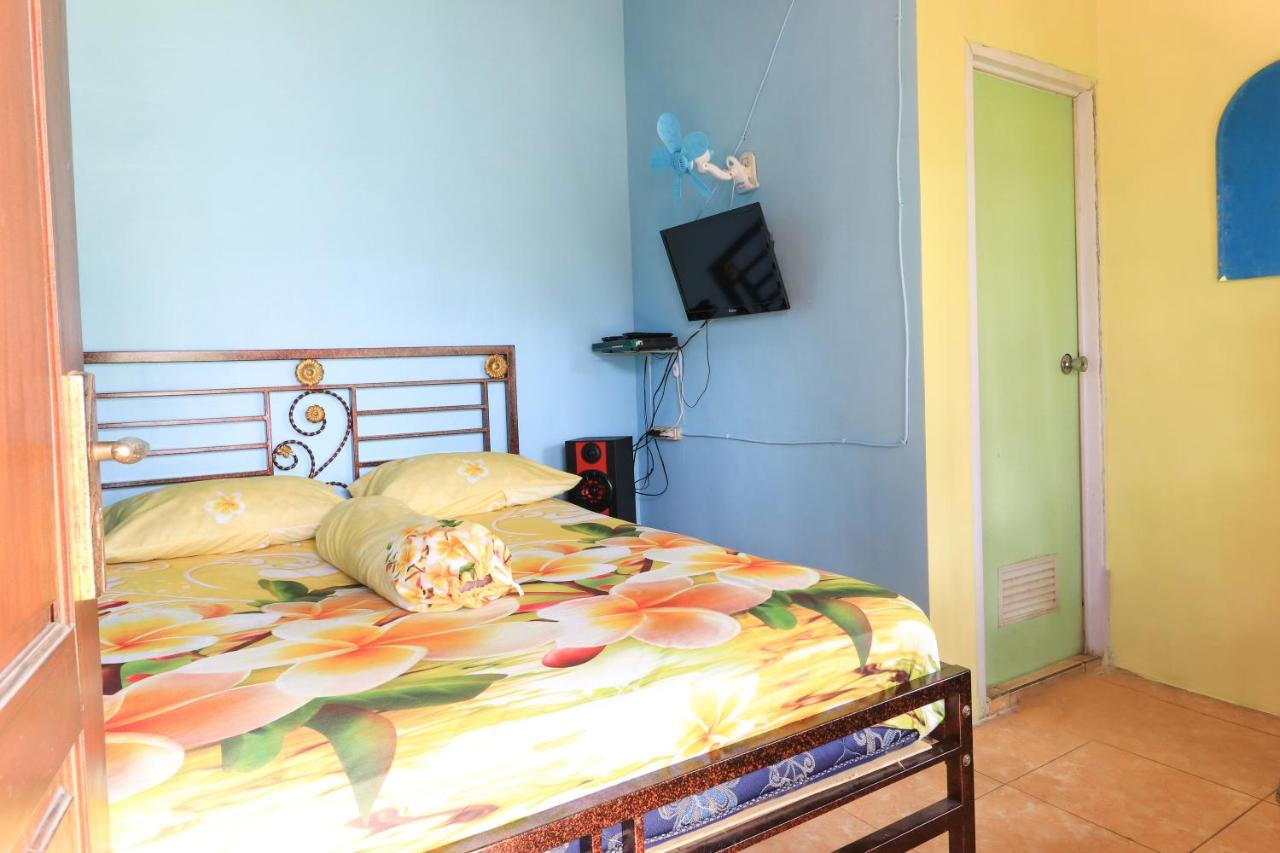 Bedroom 1, Villa Surya Alam, Pasuruan