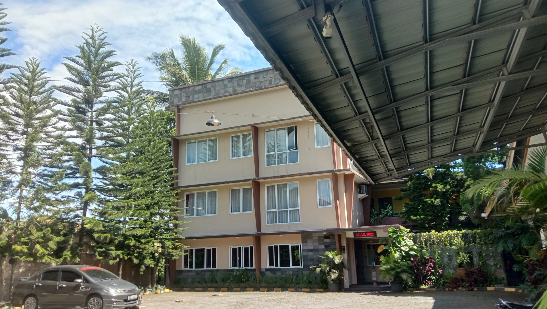 Exterior & Views 1, Hotel Sakinah Syariah, Sukabumi