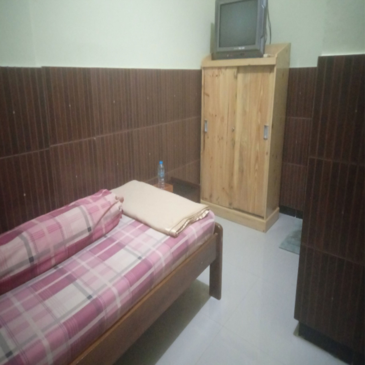 Bed 4