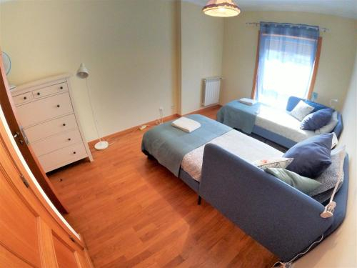 Others 4, Lisbon 2 bedroom apartment with balcony in Alges, Oeiras