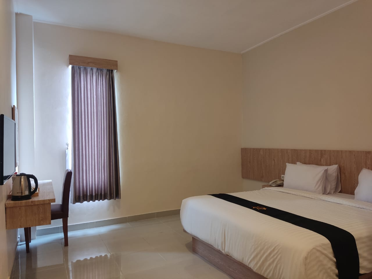 Bedroom 3, DJ Inn Tegal, Tegal
