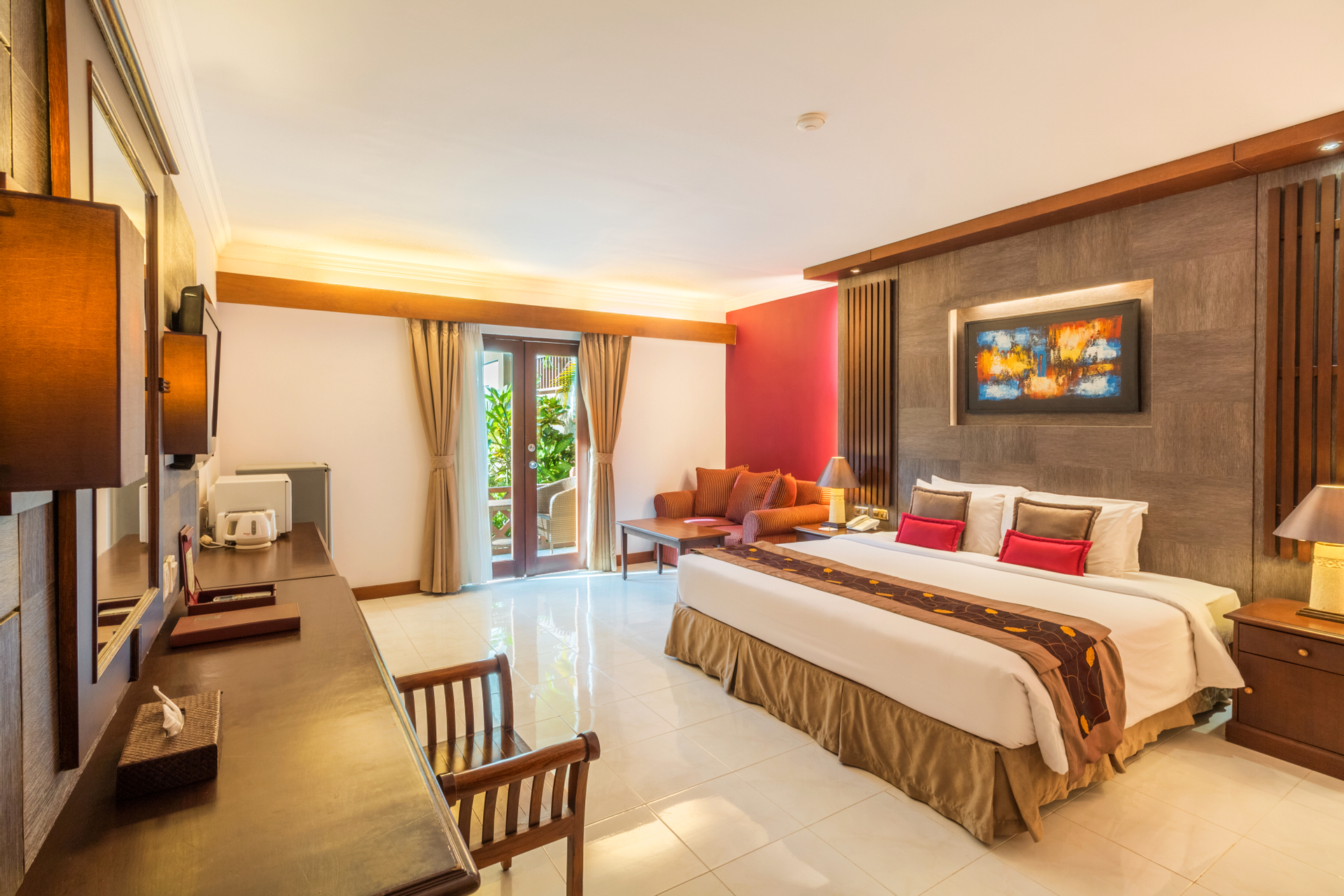 Studio Queen - Pemandangan Taman
