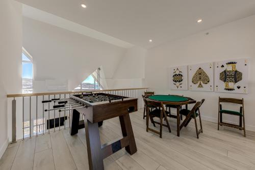 Others 4, 750401 - Les Immeubles Charlevoix, Charlevoix