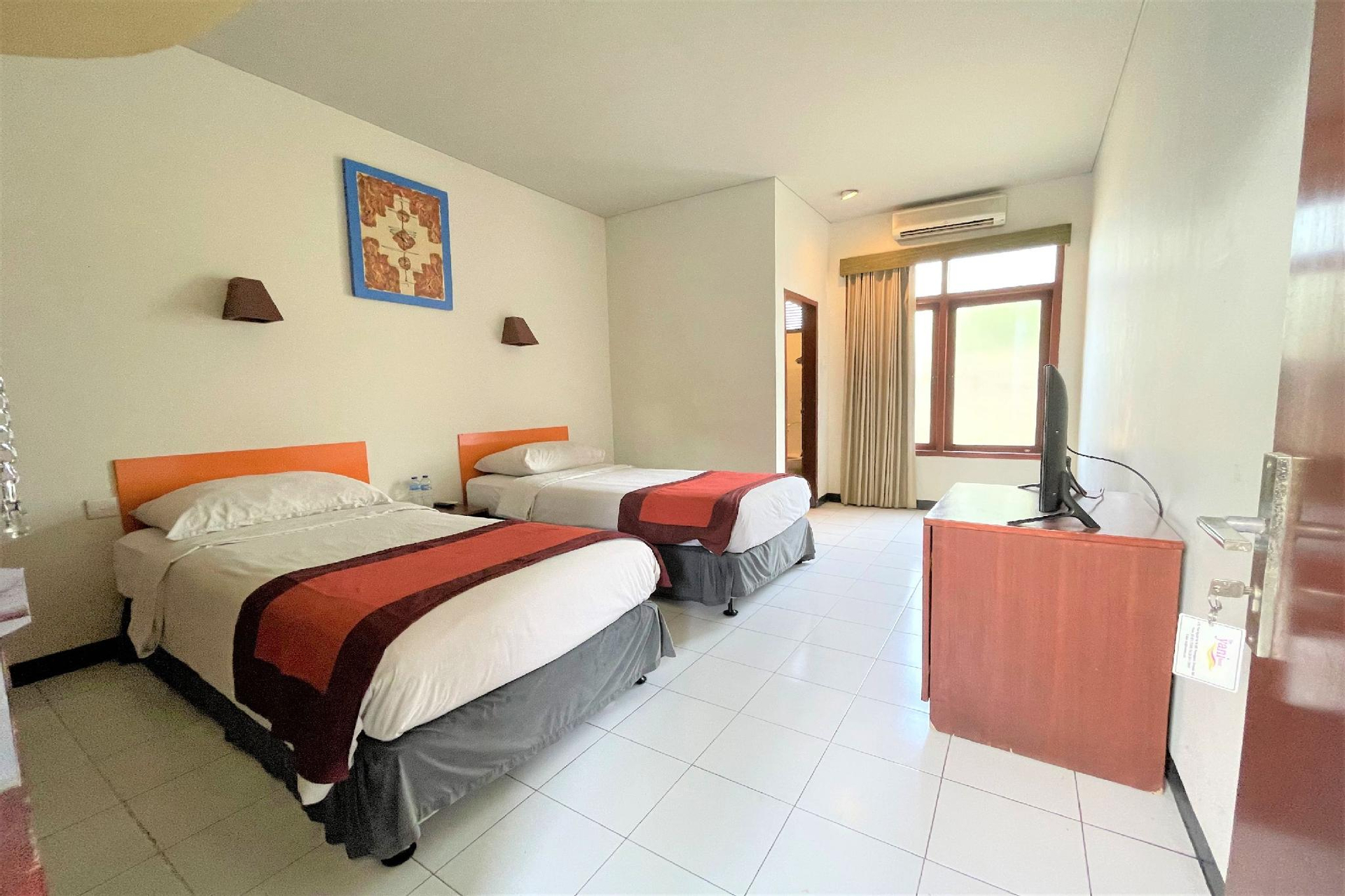 Bedroom 2, The Yani Hotel, Denpasar