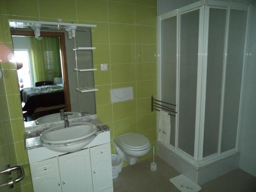 Bathroom 3, Paraiso D`el Rio, Mértola