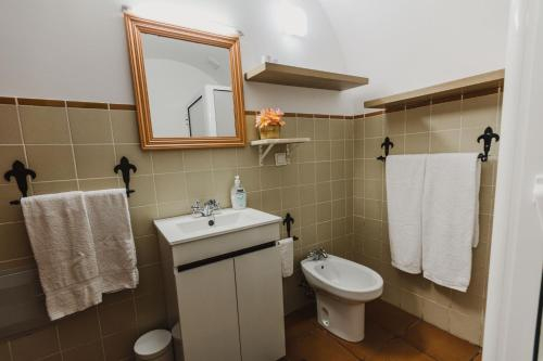 Bathroom 4, Casinha do Paiol, Machico